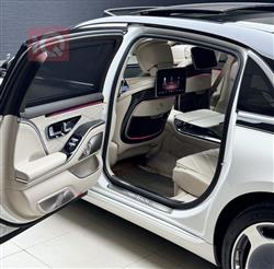 Mercedes-Benz S-Class Maybach